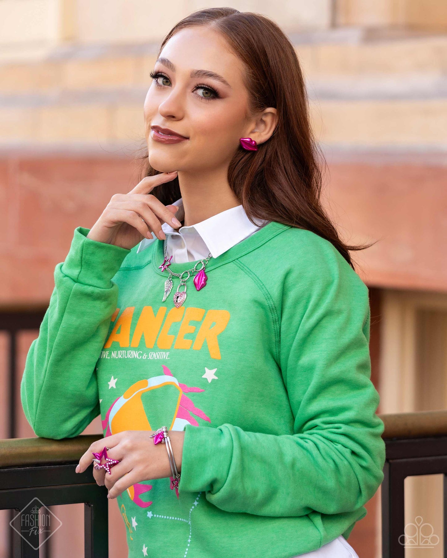 Paparazzi Diva Decoration - Pink Earrings