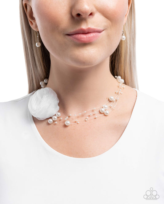 Paparazzi Delicate Debutante - White Necklace