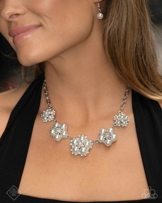 Paparazzi Cordially Chic - White Necklace