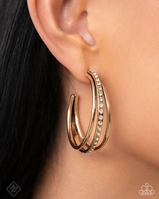 Paparazzi Commanding Culture - Gold Earrings