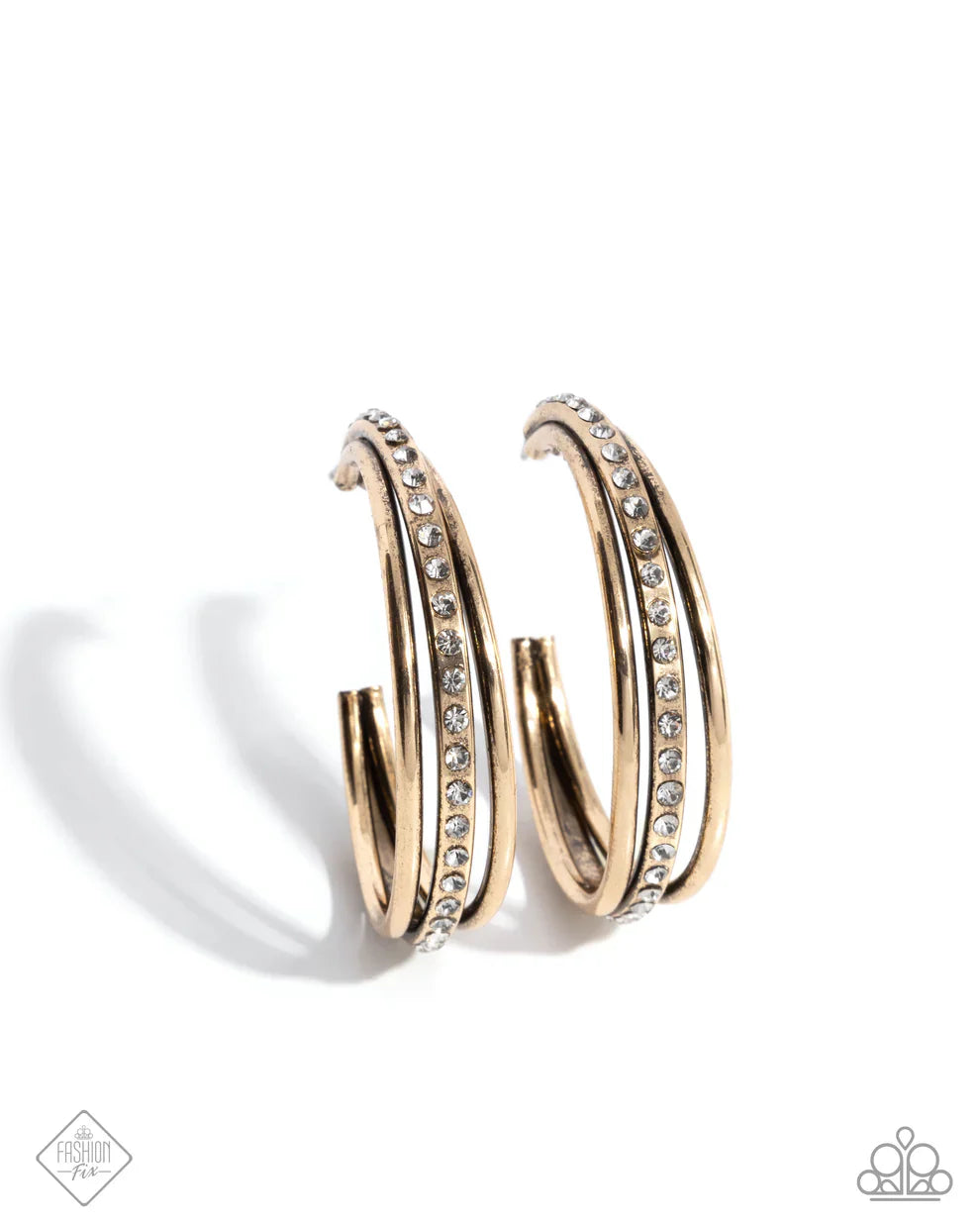 Paparazzi Commanding Culture - Gold Earrings