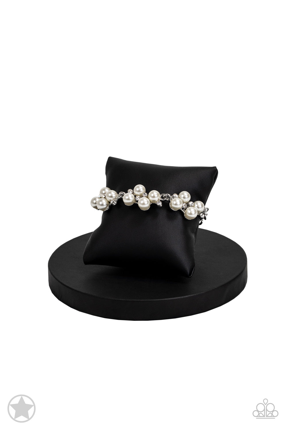 Paparazzi I Do - White Bracelet