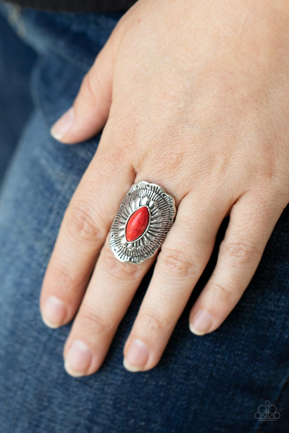 Paparazzi Ornamental Allure - Red Ring