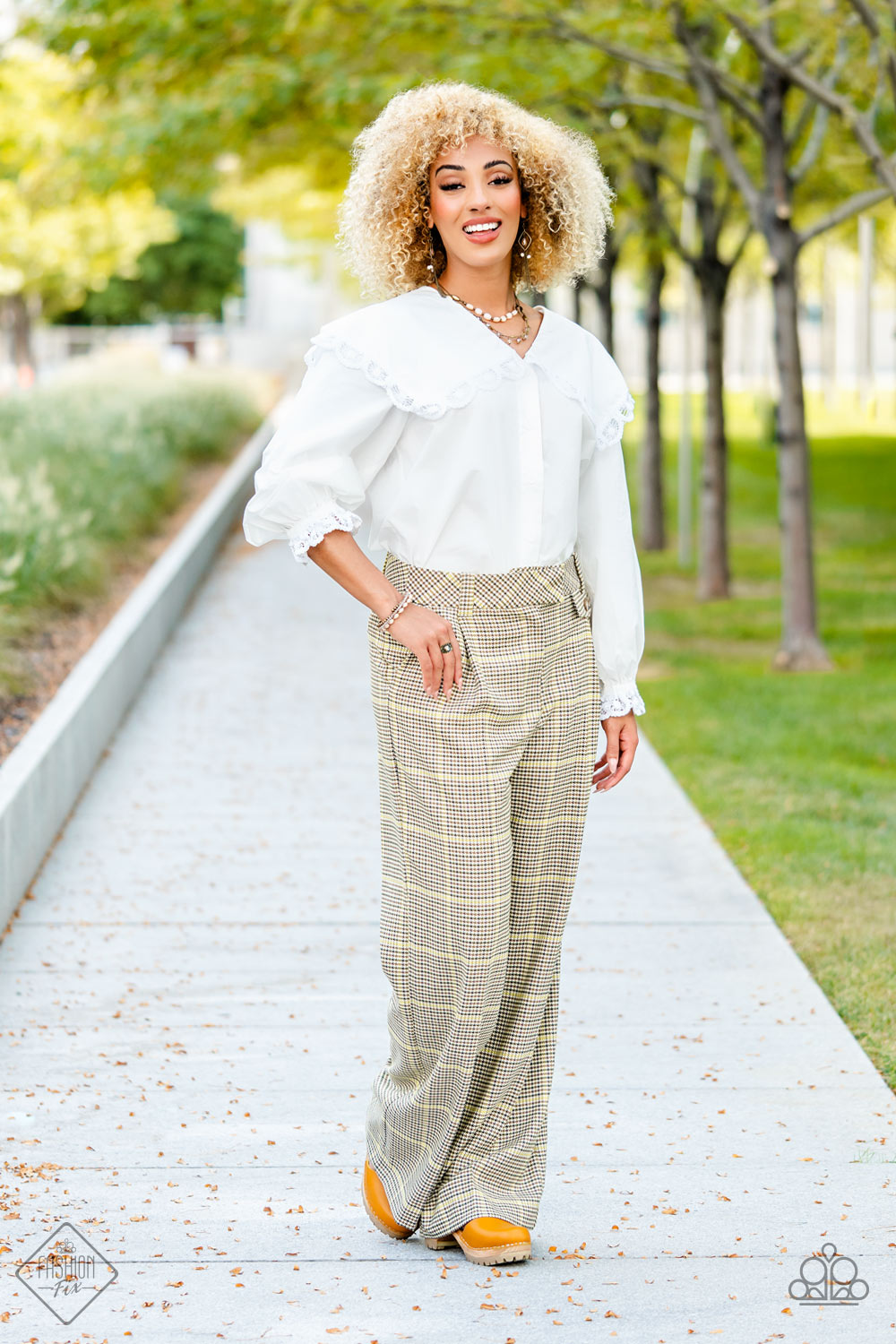 Paparazzi Shimmer in Time - Brass Ring