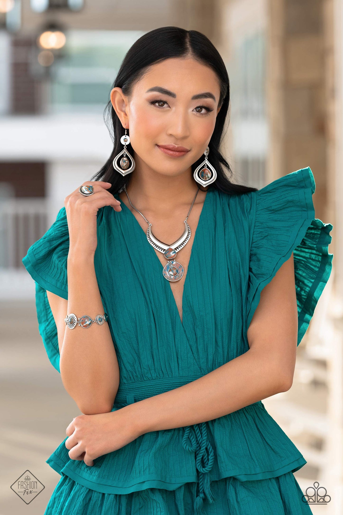 Paparazzi Who CLAN Say? - Brown Ring