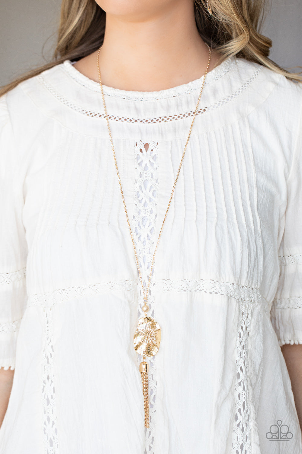Paparazzi Botanical Beaches - Gold Necklace