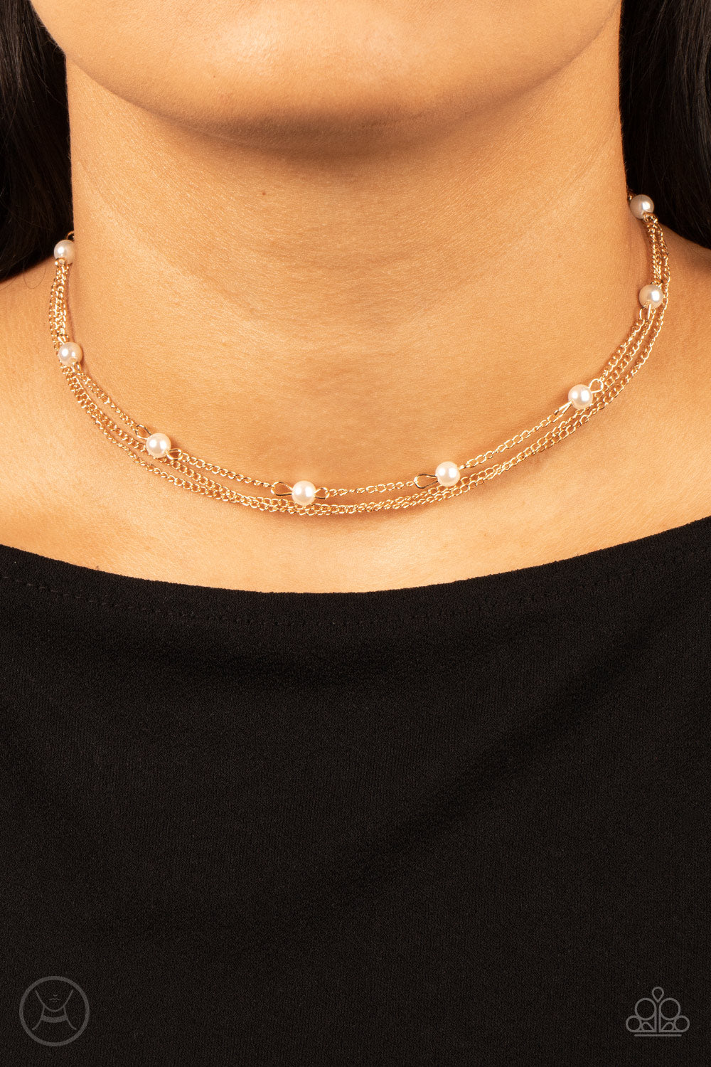 Paparazzi Daintily Dapper - Gold Necklace