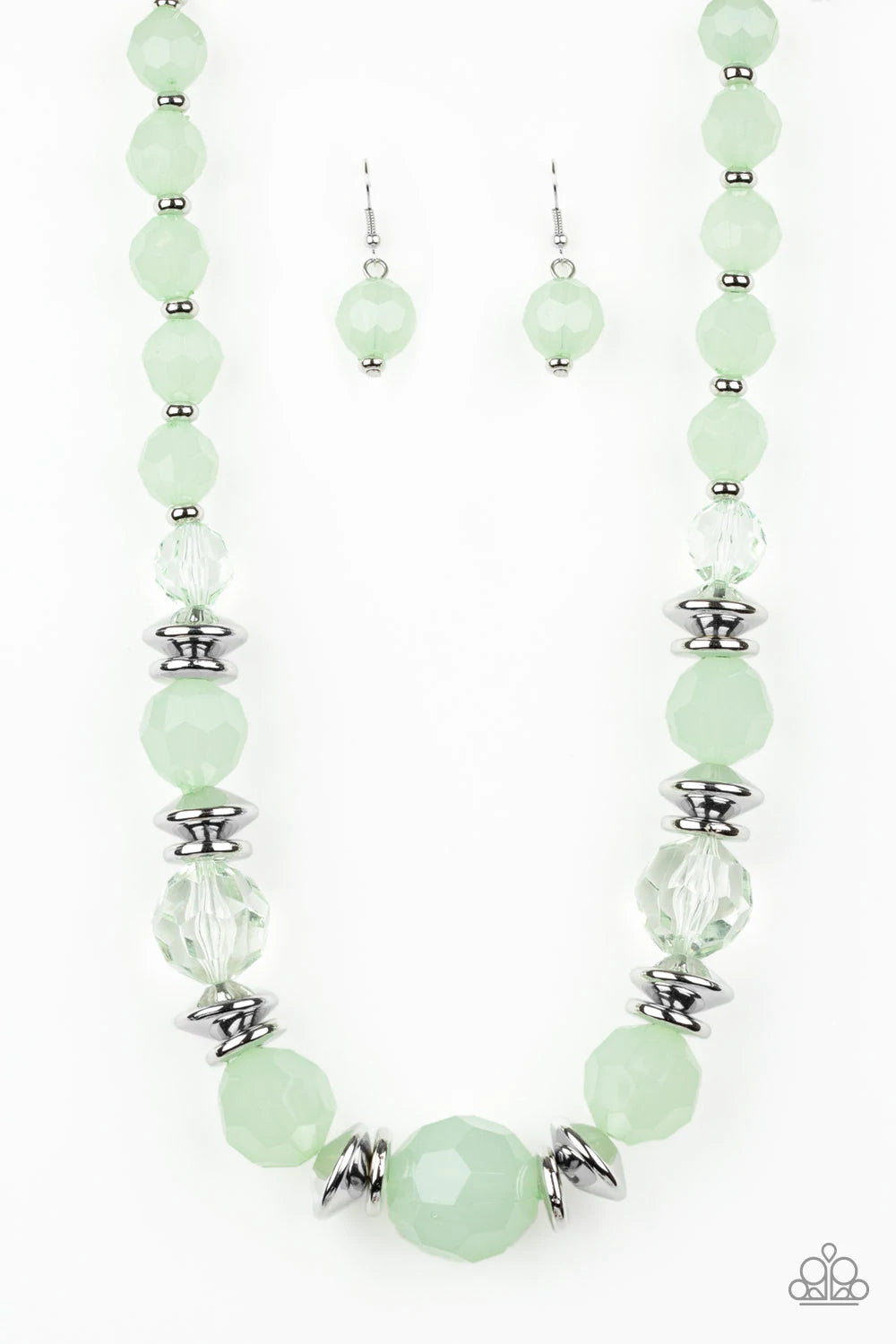 Dine and Dash - Green Paparazzi Necklace