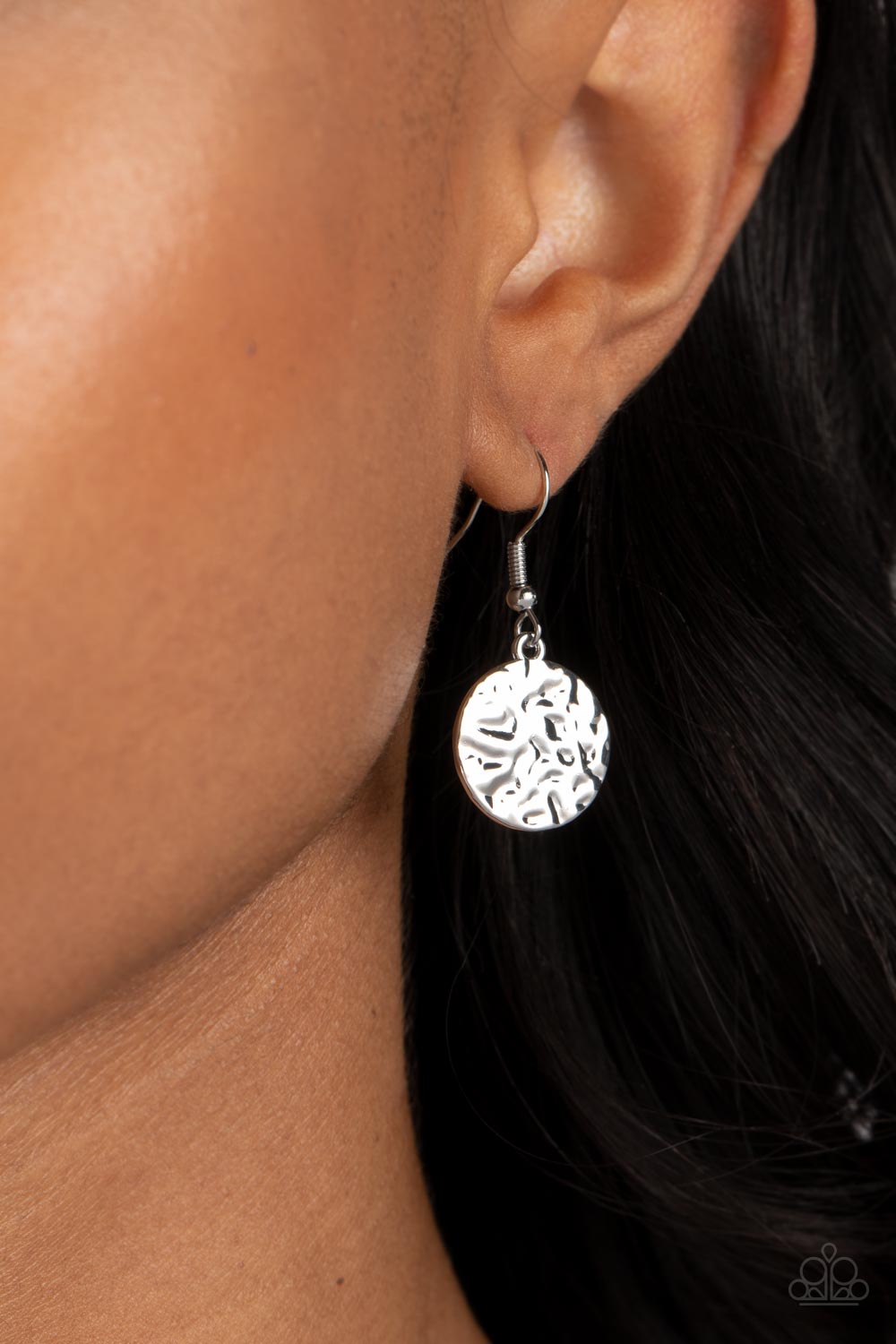 Paparazzi Dizzying Discs - Silver Necklace