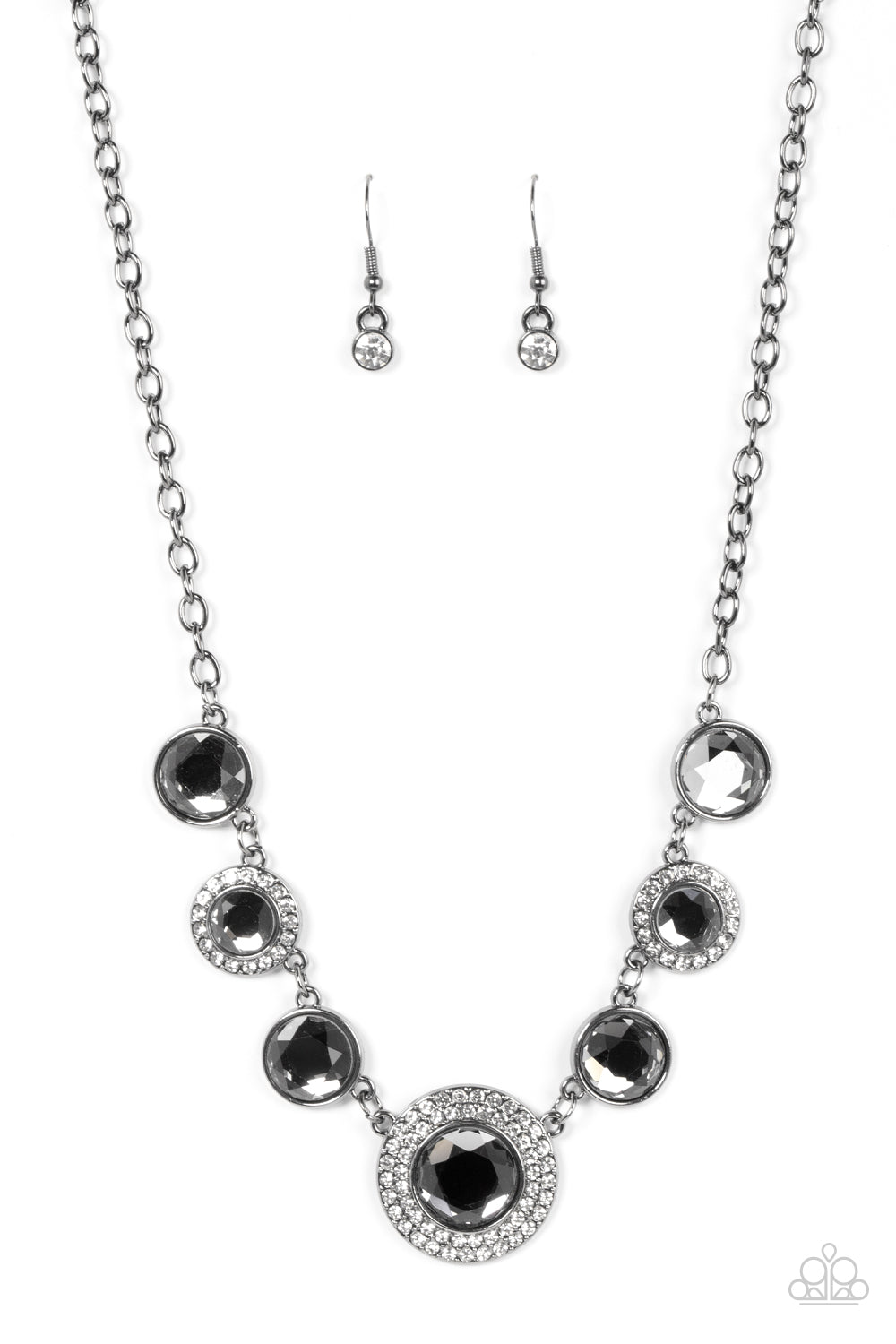 Extravagant Extravaganza - Black Paparazzi Necklace