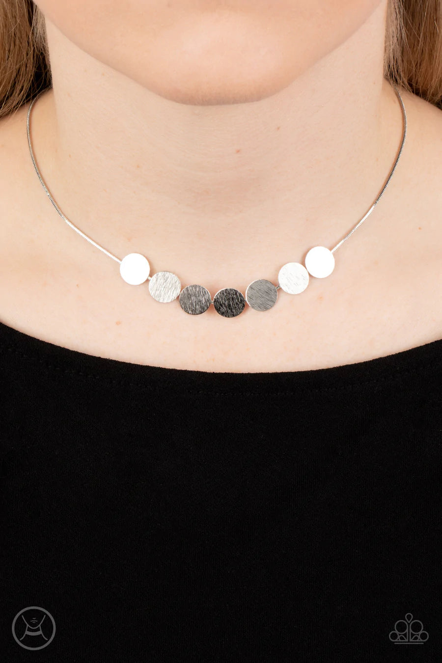 PAPARAZZI SLIMMER GLIMMER - SILVER NECKLACE