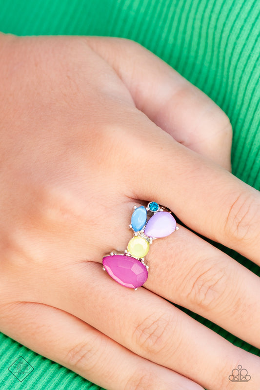 Paparazzi Elaborate Exhibition - Multi Ring