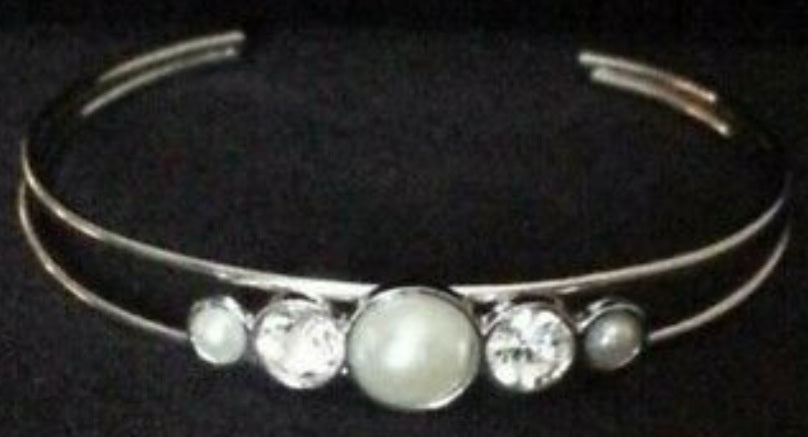 Paparazzi Wedding Waltz - White Bracelet