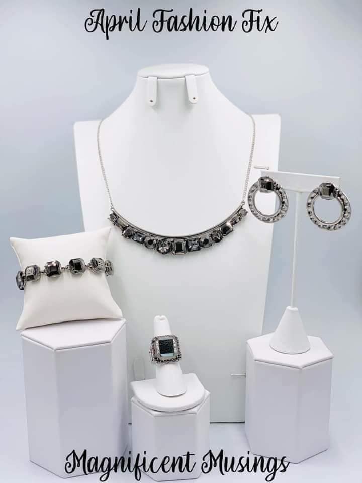 The Only SMOKE-SHOW in Town - Silver Paparazzi Necklace