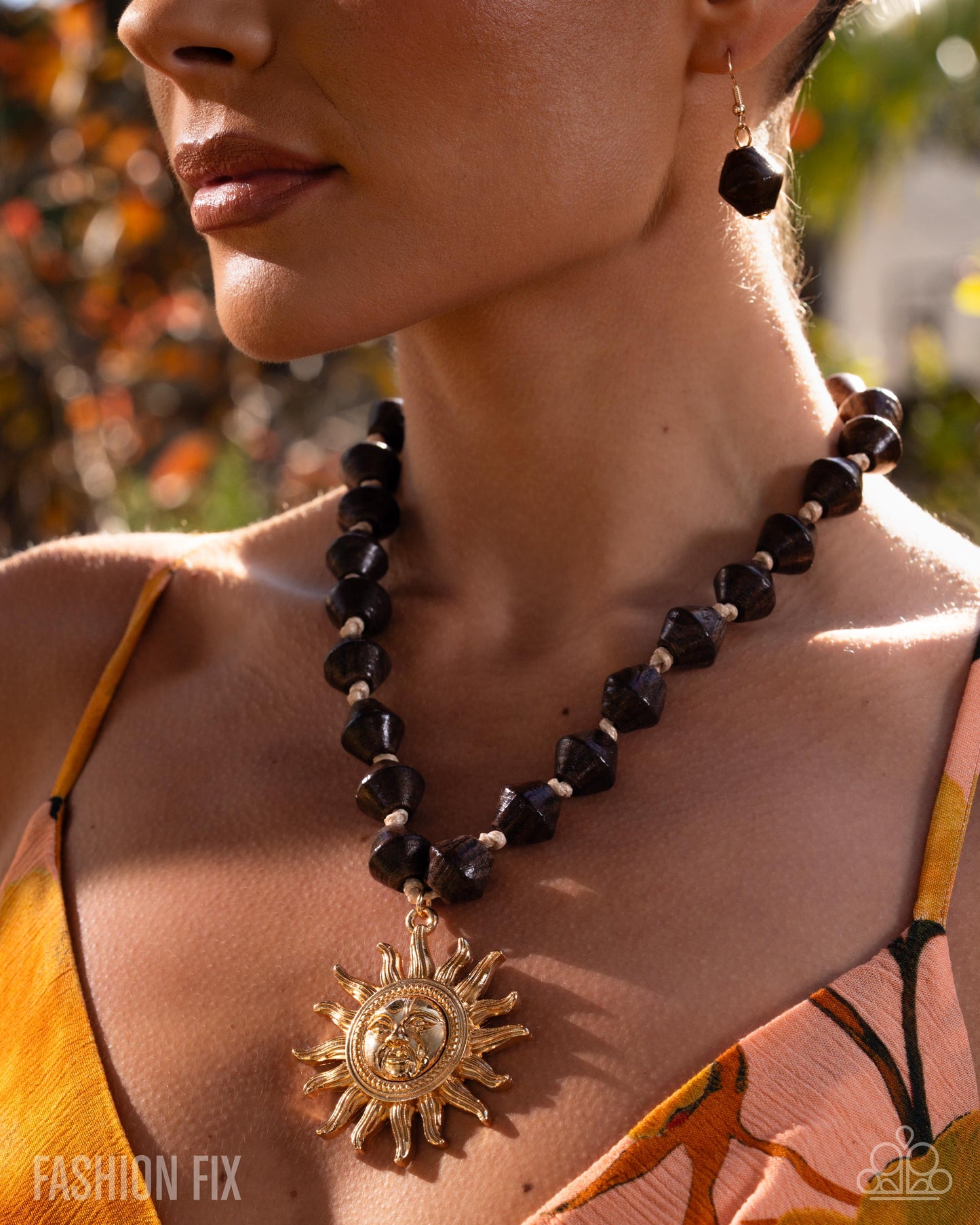 Paparazzi Relaxed Rays - Gold Necklace