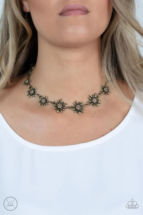 Get Up and GROW - Brass Paparazzi Necklace