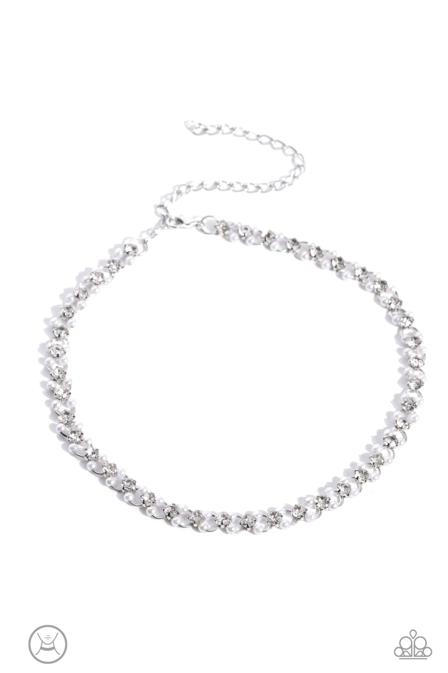 Paparazzi Classy Couture - White Necklace