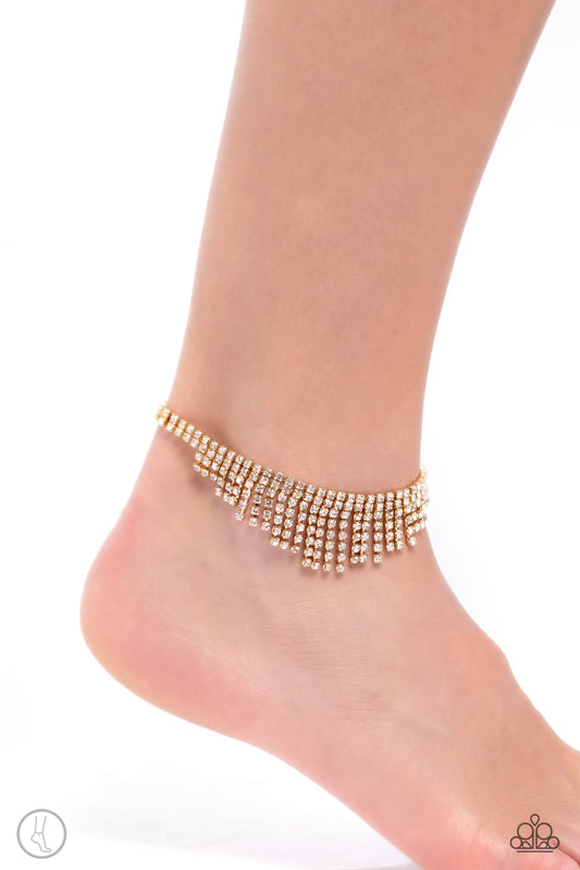 Paparazzi Curtain Confidence - Gold Anklet