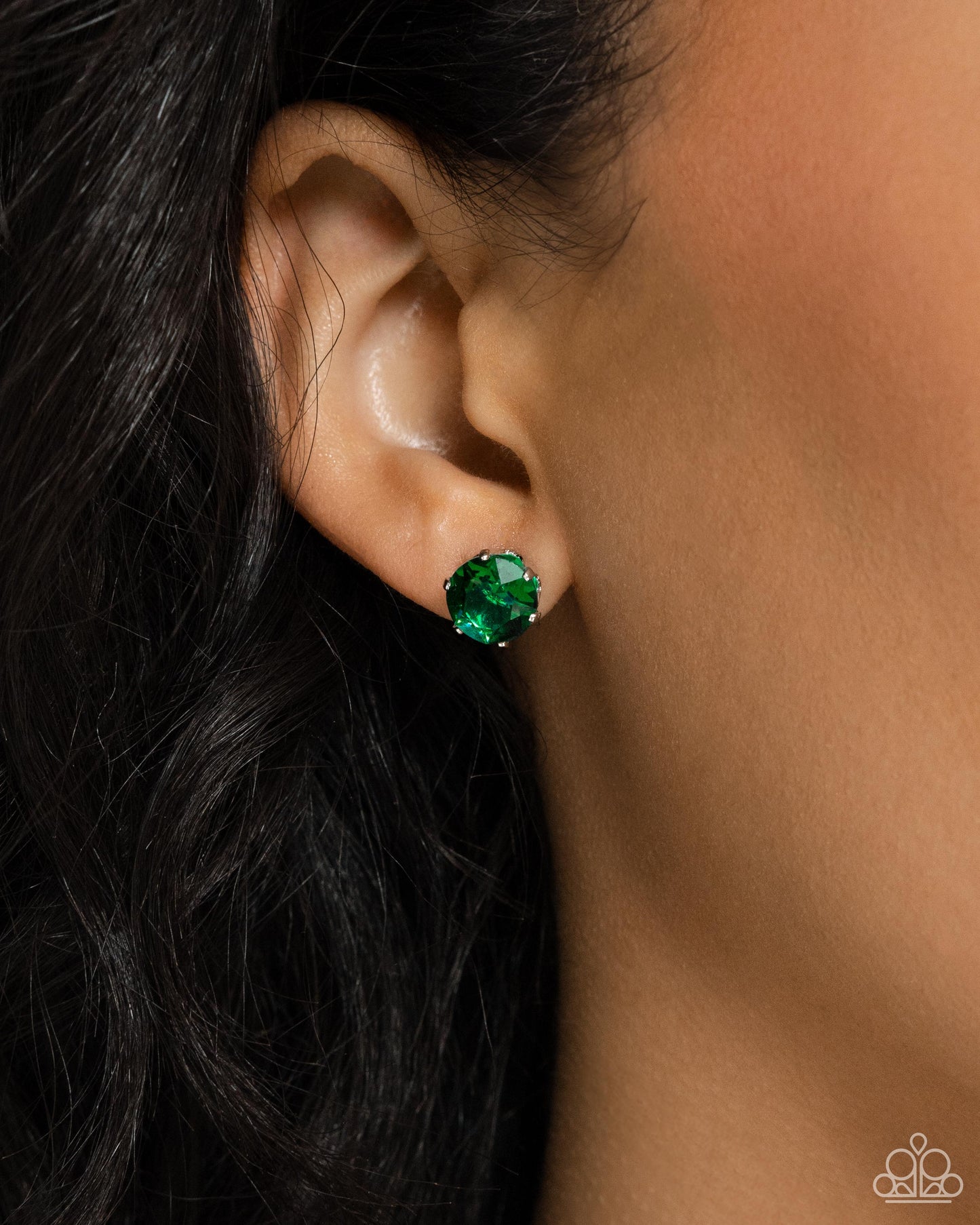 Paparazzi Breathtaking Birthstone - Green Earring