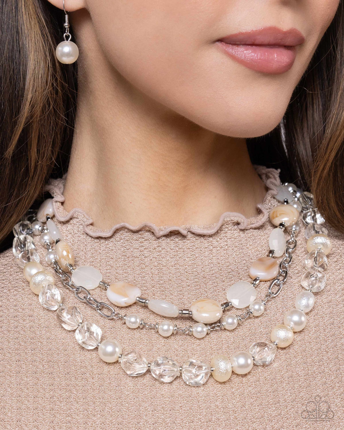 Paparazzi Essential Elegance - White Necklace