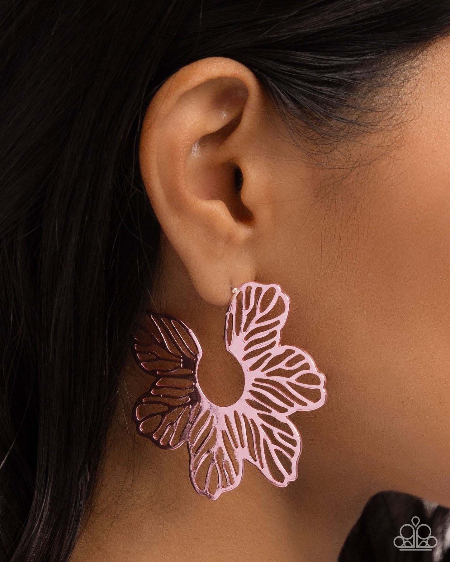 Paparazzi Floral Fame - Pink Earrings