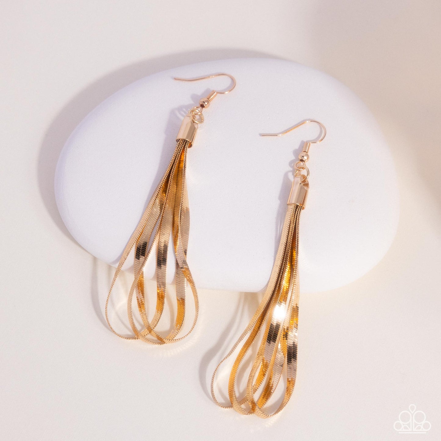 Paparazzi Keen Keepsake - Gold Earrings