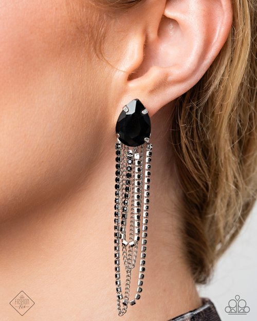 Paparazzi Vicious Venture - Black Earrings