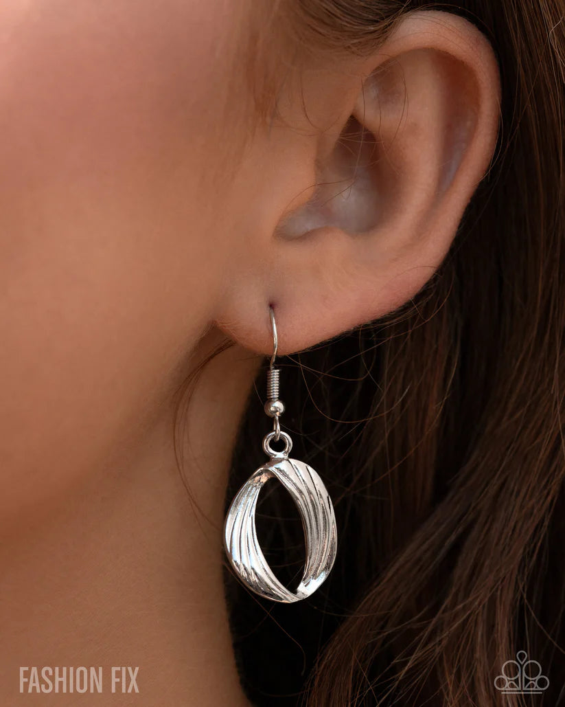 Paparazzi Ambitious Ambiance - White Necklace