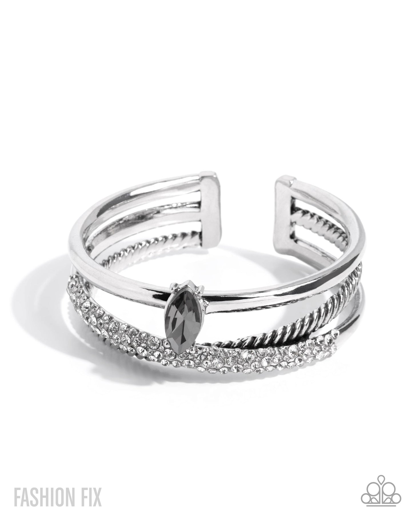 Paparazzi Bold Boundary - Silver Bracelet