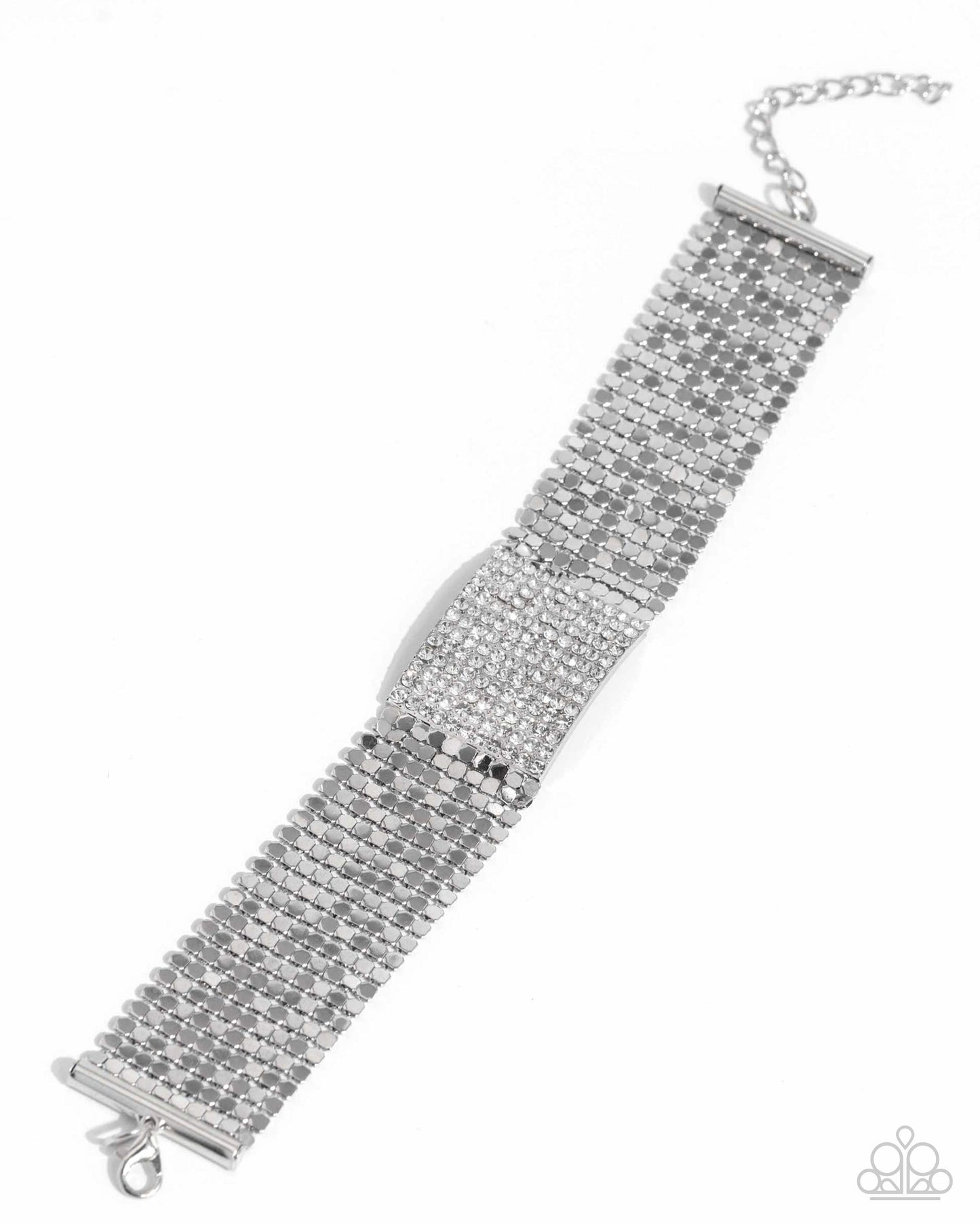 Paparazzi Disco Dame - White Bracelet