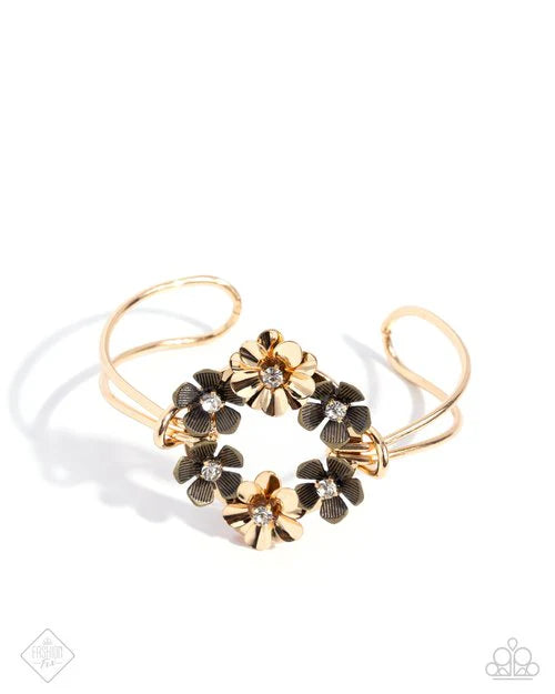Paparazzi Genuine Garden - Gold Bracelet
