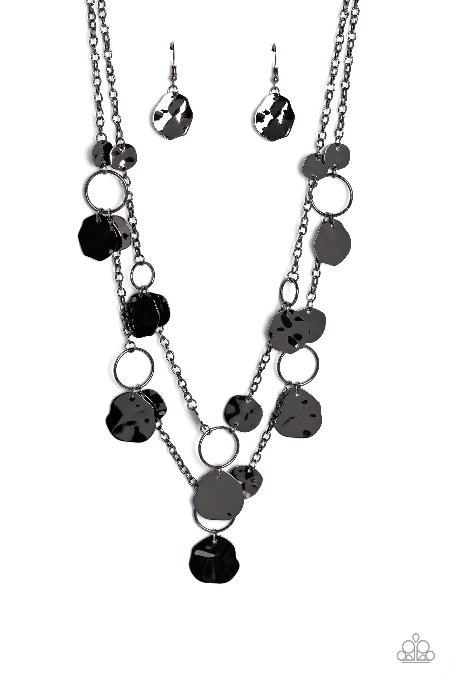 Hammered Horizons - Black Paparazzi Necklace