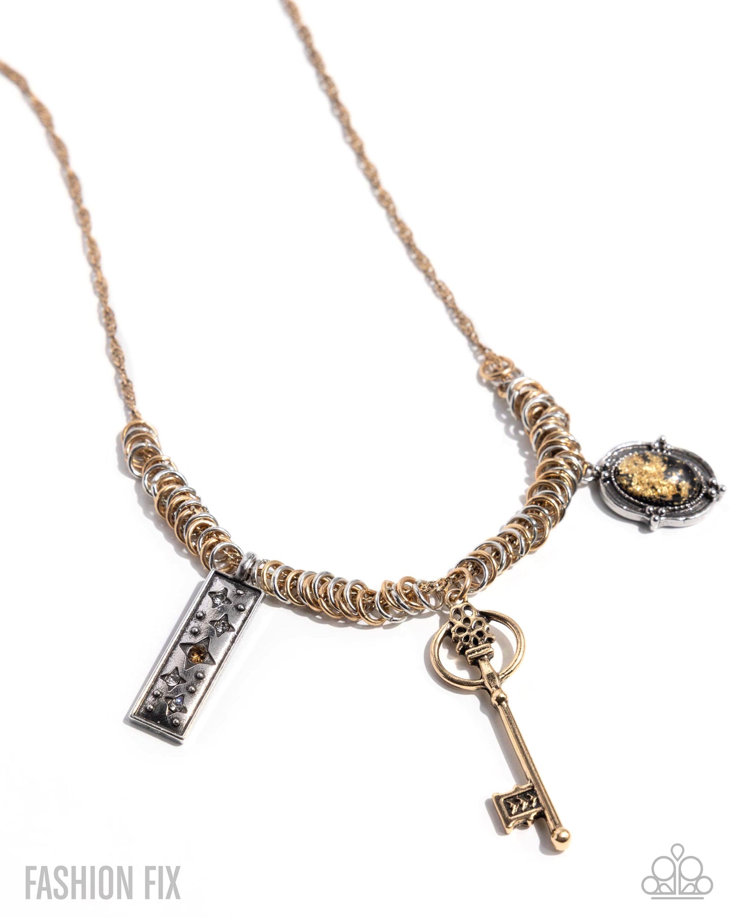 Paparazzi Noteworthy Nomad - Gold Necklace
