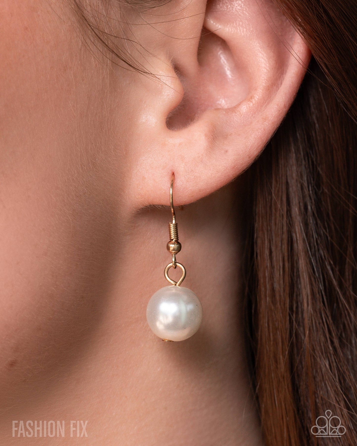 Paparazzi Owning the Room - Gold Necklace