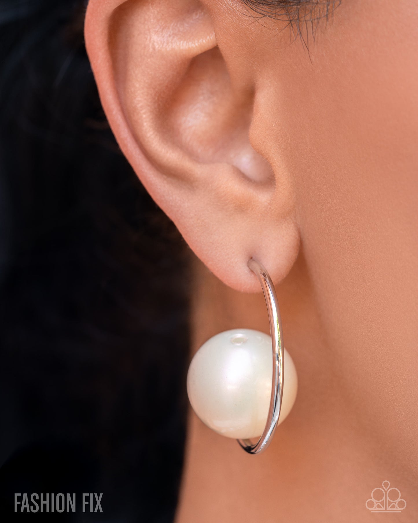 Paparazzi Tailored Taste - Silver Earrings
