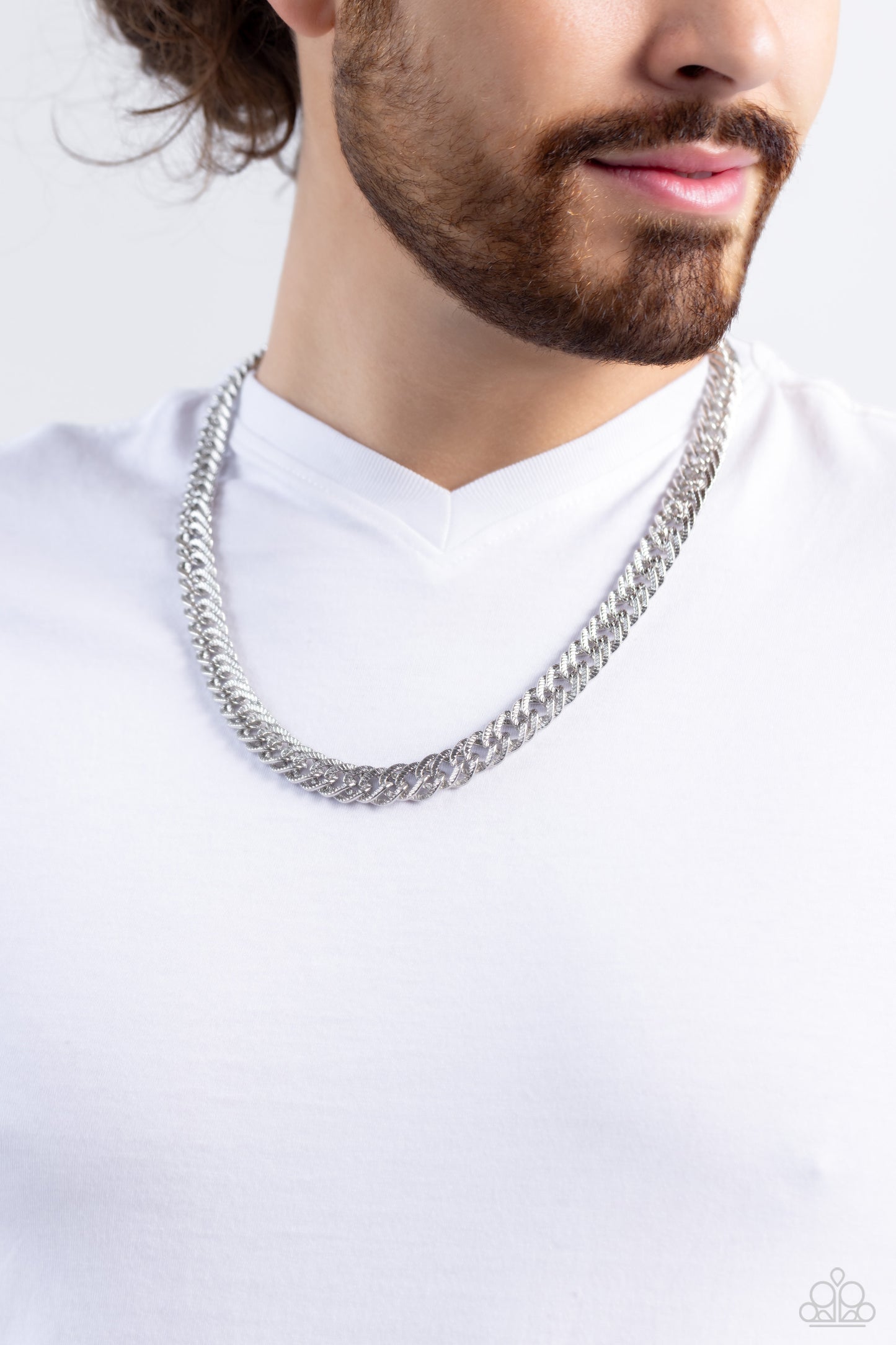 Paparazzi In The END ZONE - Silver Necklace