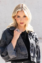 Paparazzi Daringly Deco Black Ring