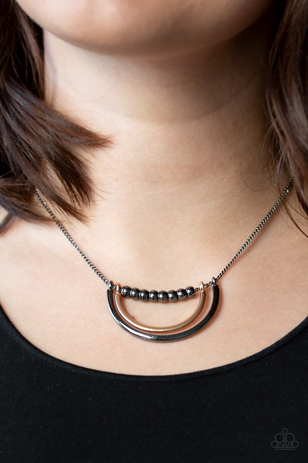 Artificial Arches - Black Paparazzi Necklace