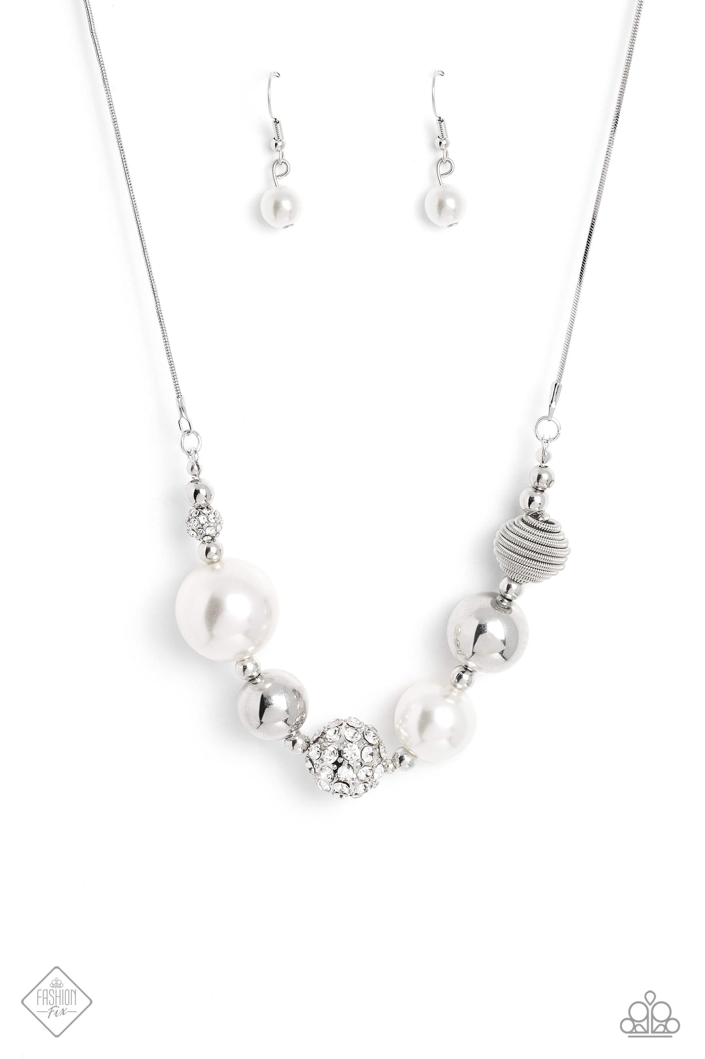 Caliber Choreographer - White Paparazzi Necklace