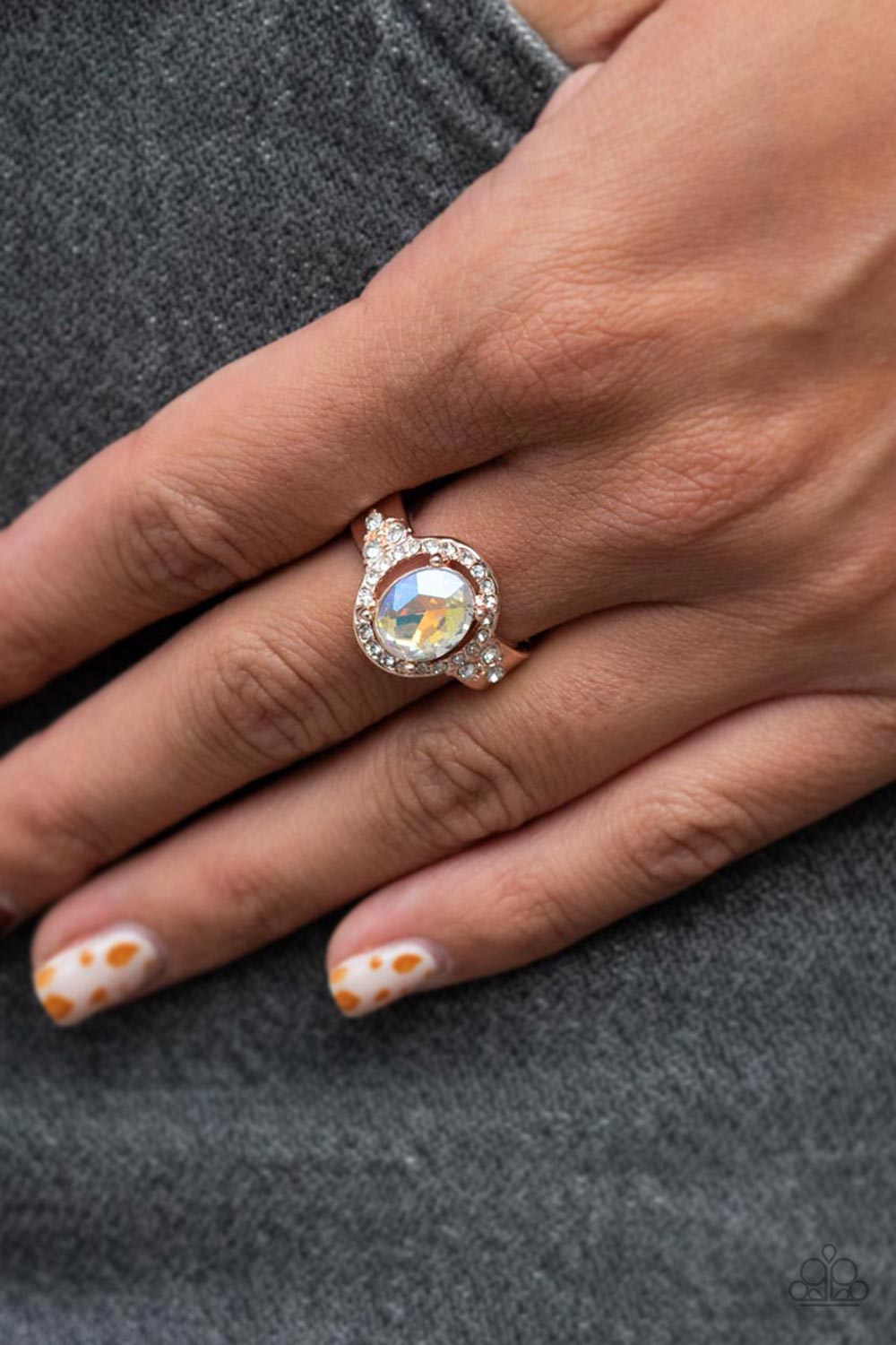 Paparazzi Dazzling I Dos - Rose Gold Ring