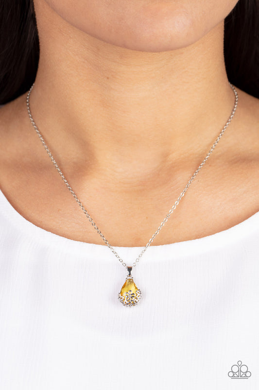 Flower Patch Fabulous - Yellow Paparazzi Necklace