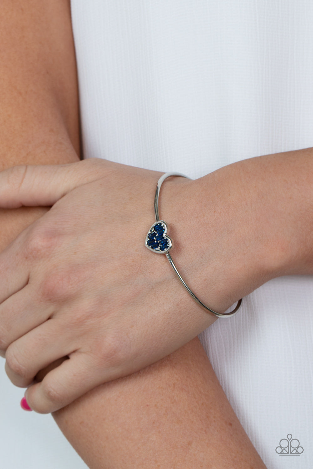 Heart of Ice - Blue - Paparazzi Bracelet