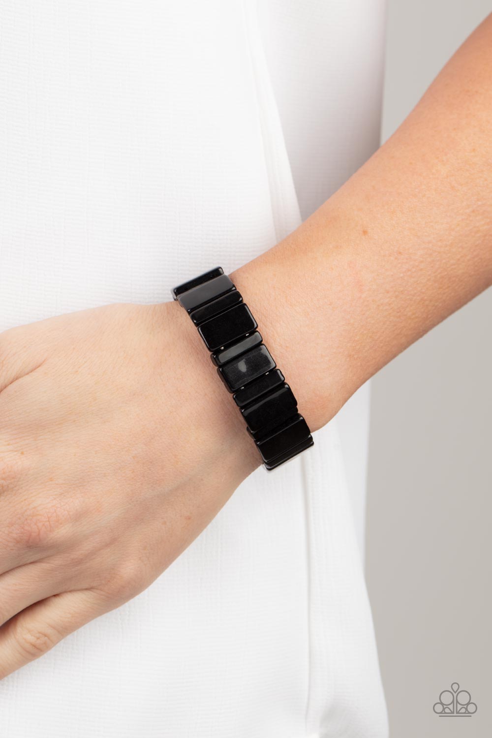 Paparazzi In Plain SIGHTSEER - Black Bracelet