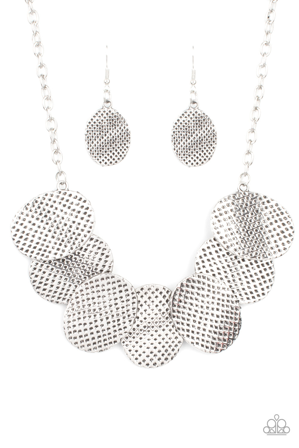 Industrial Wave - Silver Paparazzi necklace