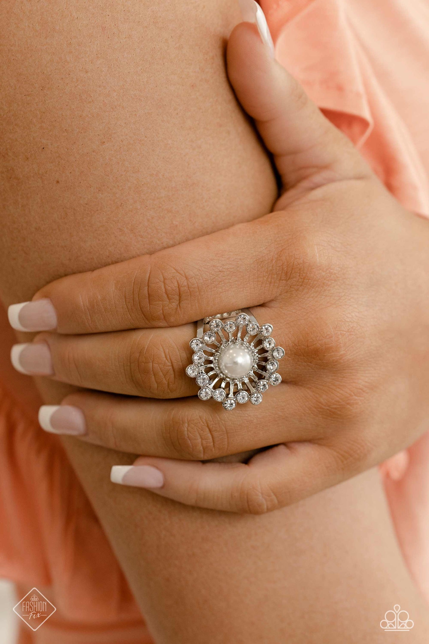 Paparazzi Maypole Dance - White Ring