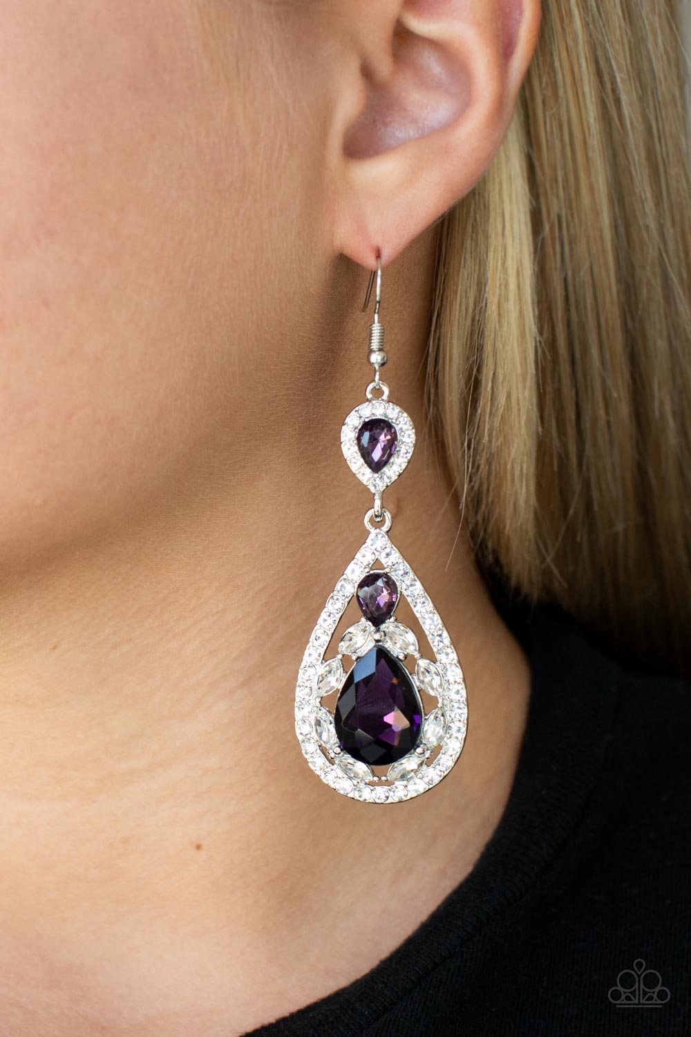 Posh Pageantry - Purple Paparazzi Earrings