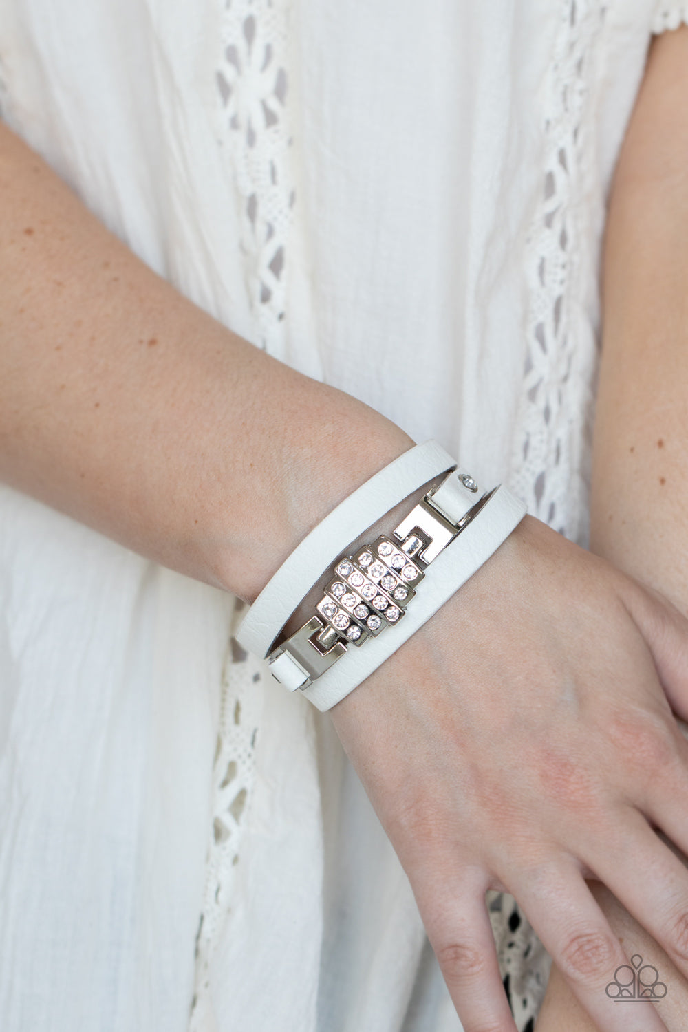 Ultra Urban - White Paparazzi Bracelet