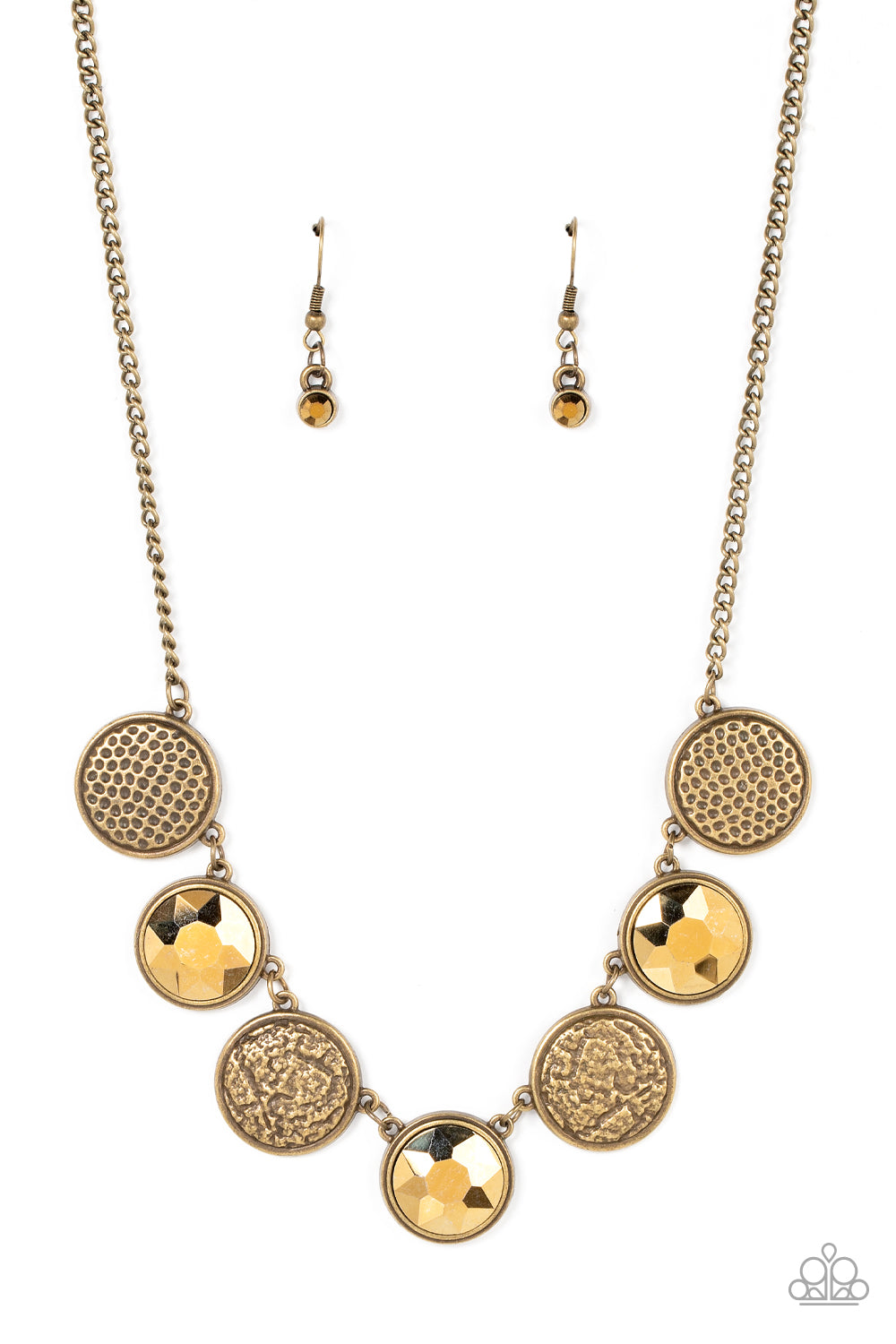 Urban Elite - Brass Paparazzi Necklace