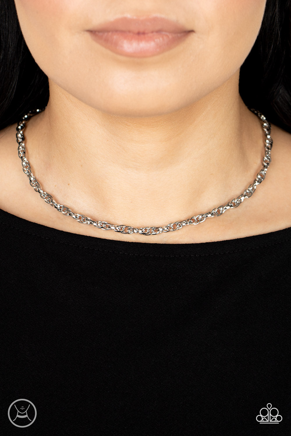 Paparazzi Urban Underdog - Silver Necklace