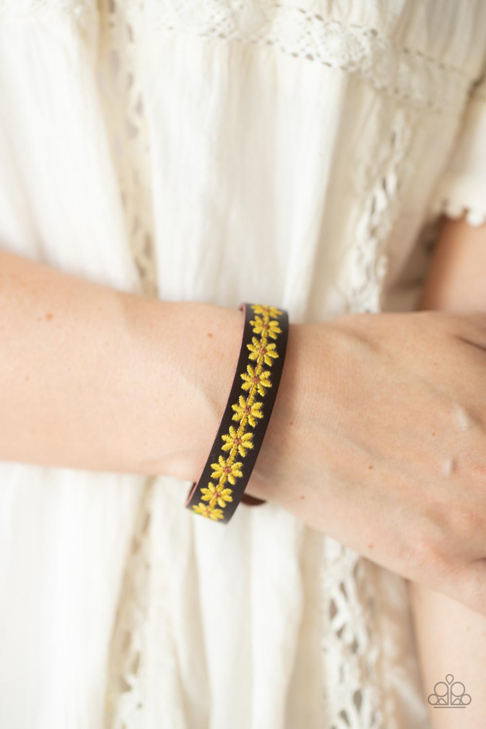 Paparazzi Wildflower Wayfarer - Yellow Bracelet